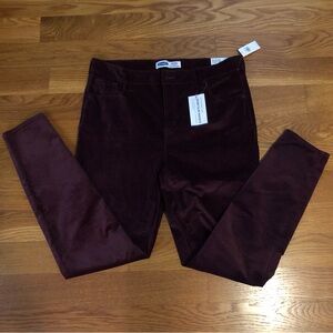 Old Navy Women's Skinny Pants - Burgundy